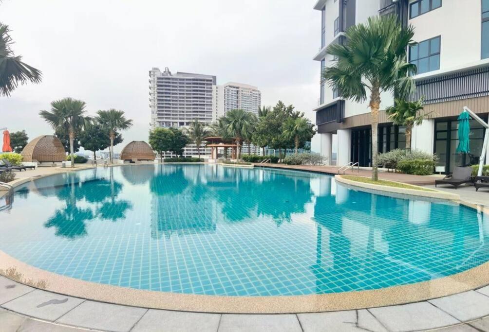 C0704 Almas Suite Seaview & Netflix Stay Nusajaya  Εξωτερικό φωτογραφία